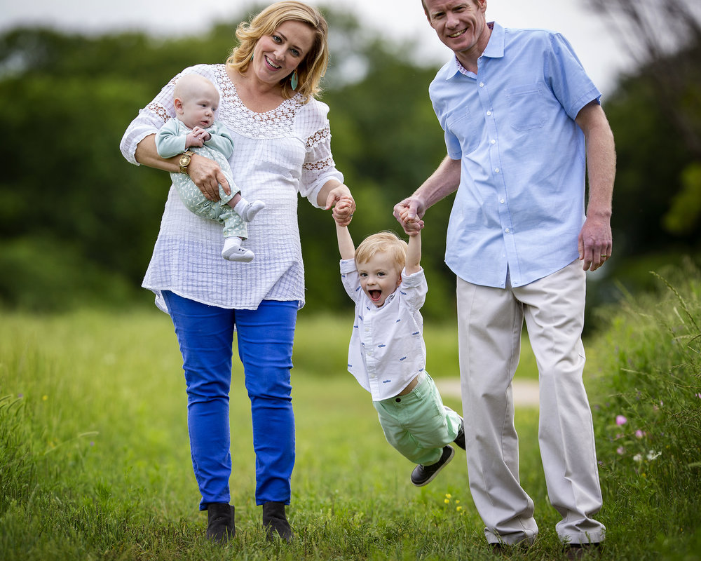 Meet the beautiful Ingram family! We had a perfect session on a beautiful day. Lots of smiles, laughter and a few dinosaurs too!